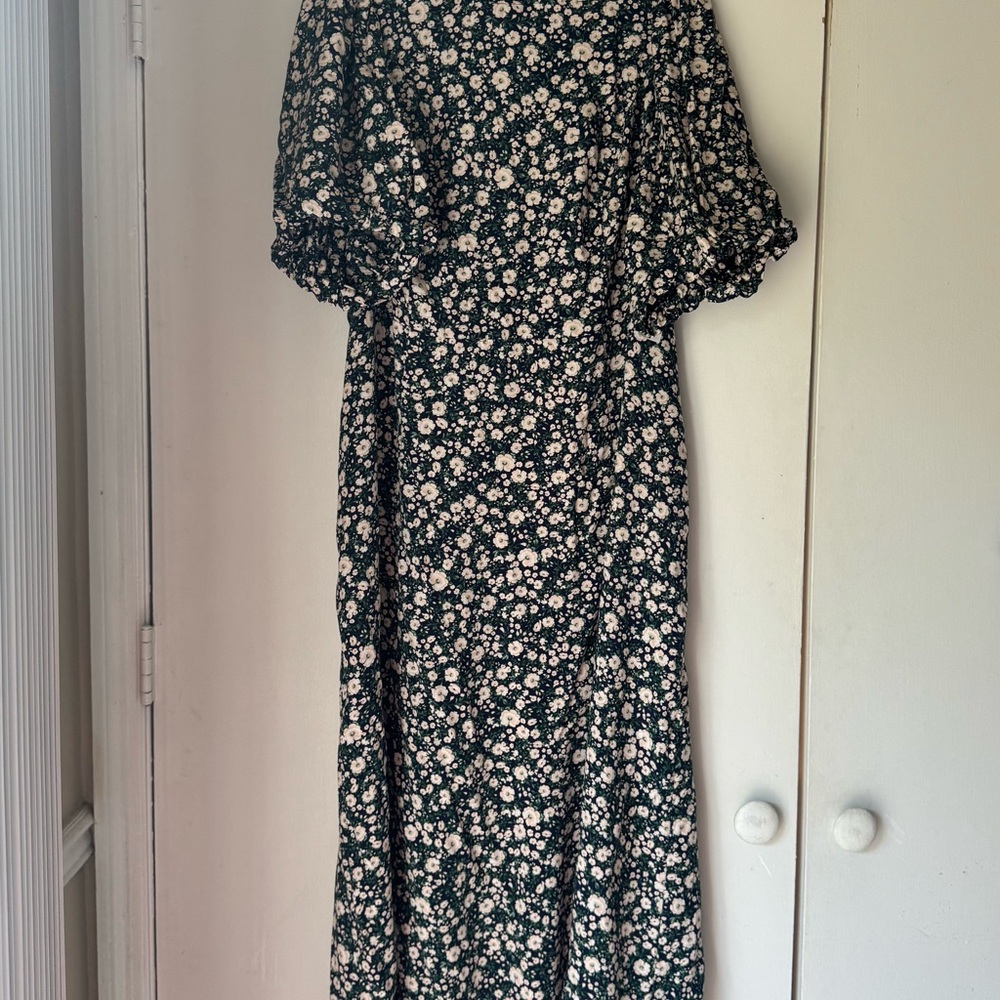 Old Navy Floral Midi Dress - Black and White